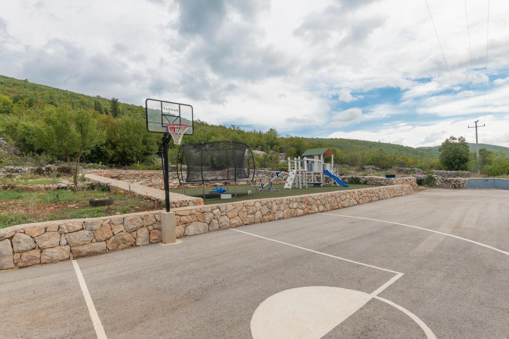 Villa Hill Stars, Makarska- Slivno Slivno  Exterior photo